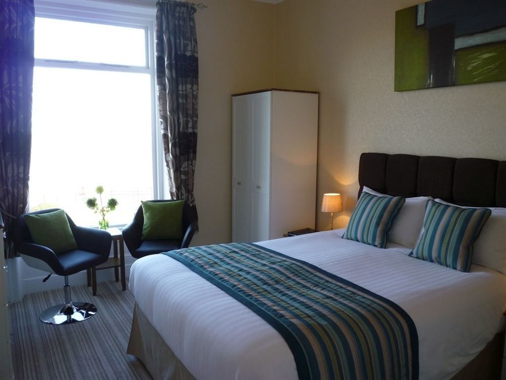 St. Hilary Guest House ランディドノー エクステリア 写真