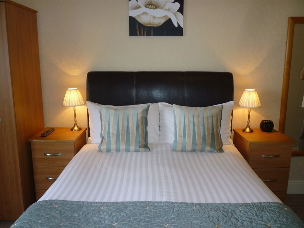 St. Hilary Guest House ランディドノー エクステリア 写真
